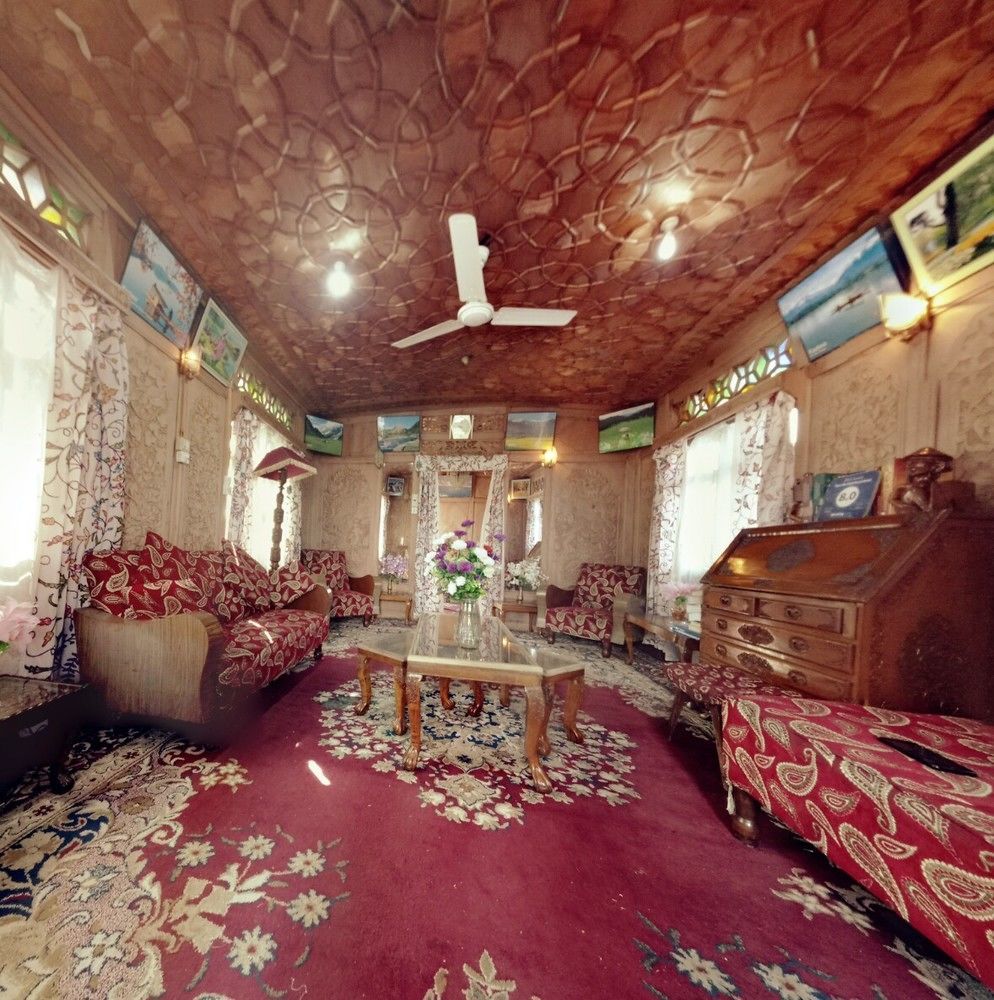 New Bul Bul Group Of Houseboats Srinagar Hotel Durgjan Екстериор снимка
