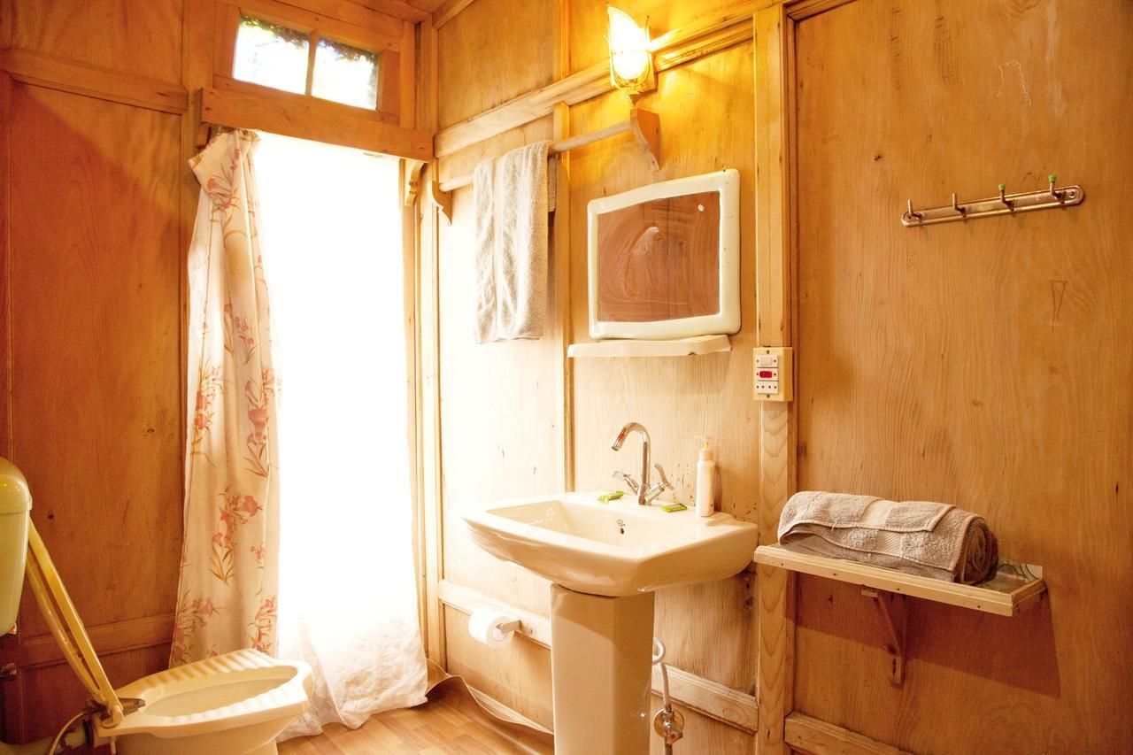 New Bul Bul Group Of Houseboats Srinagar Hotel Durgjan Екстериор снимка
